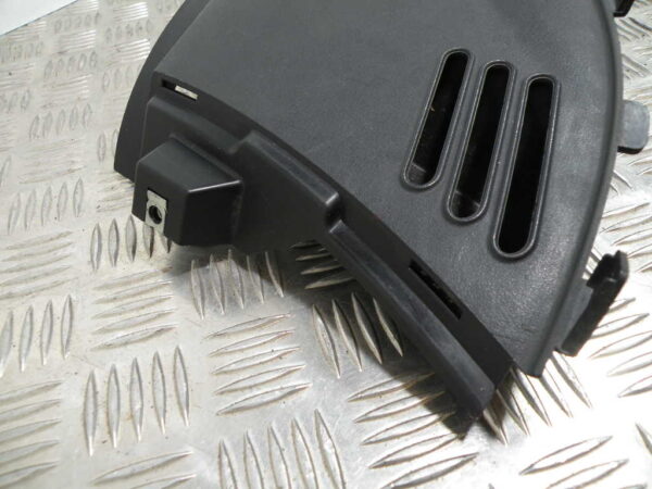 Cache sous selle gauche DAELIM S2 125 4t -2010-