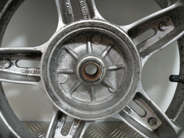 Roue arrière   DAELIM S2 125 4t -2006-