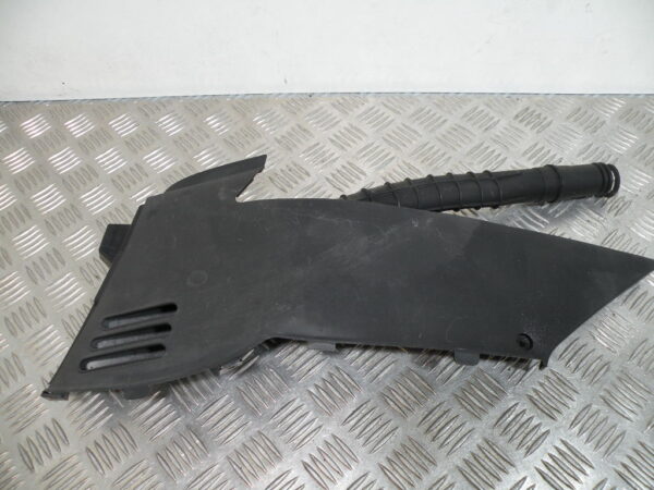 Cache sous selle gauche   DAELIM S2 125 4t -2006-