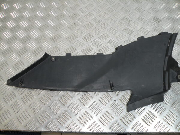 Cache sous selle droit   DAELIM S2 125 4t -2006-