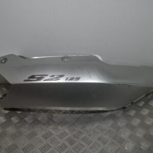 Coque arrière droite   DAELIM S2 125 4t -2006-