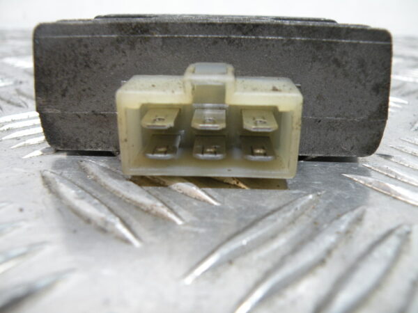 Régulateur de tension DAELIM S2 125 4t -2006-