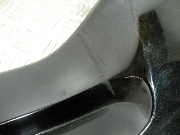 Sabot bas de caisse droit   SUZUKI BURGMAN 650 4t -2009-