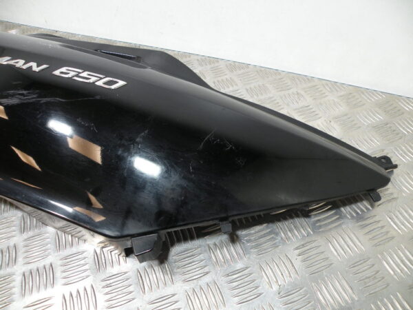 Coque arrière droit SUZUKI BURGMAN 650 4t -2009-