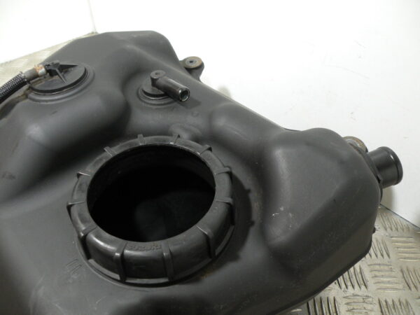 Réservoir d’essence   SUZUKI BURGMAN 650 4t -2009-