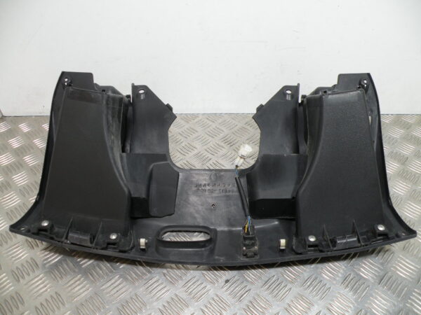 Tablier intérieur   SUZUKI BURGMAN 650 4t -2009-