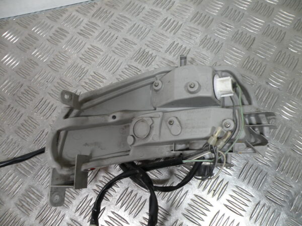 Feu arrière droit   SUZUKI BURGMAN 650 4t -2009-