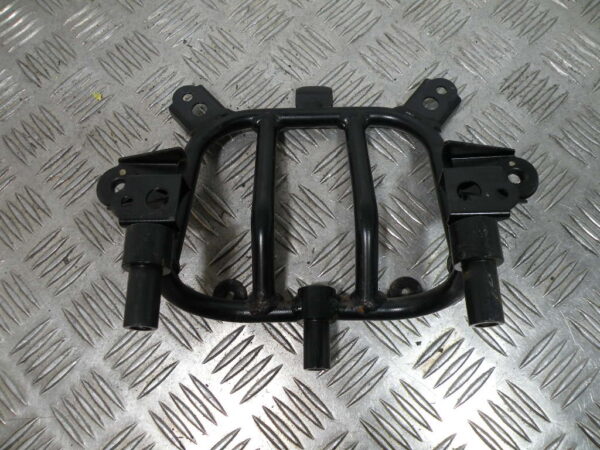 Support arrière   SUZUKI BURGMAN 650 4t -2009-