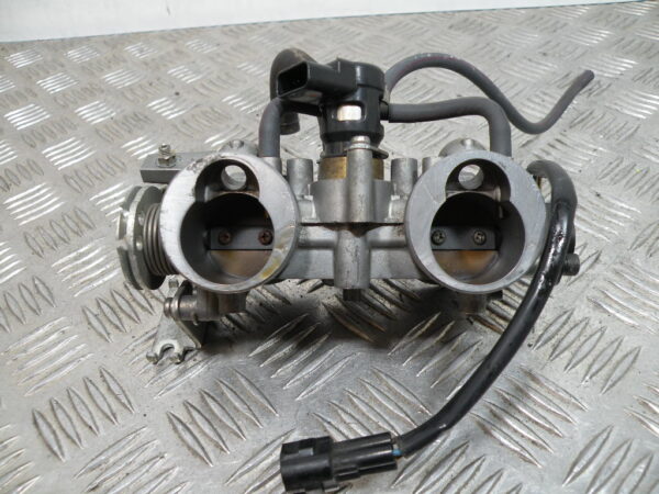 Corps d’injection   SUZUKI BURGMAN 650 4t -2009-