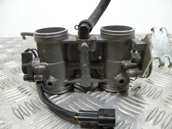 Corps d’injection   SUZUKI BURGMAN 650 4t -2009-