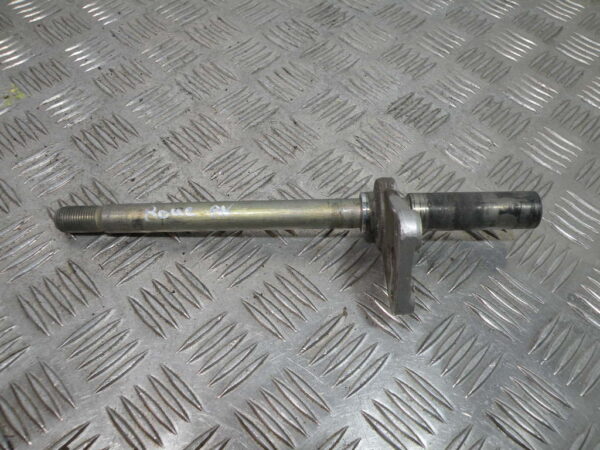 Axe de roue avant   SUZUKI BURGMAN 650 4t -2009-
