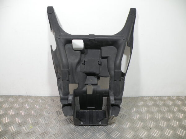 Carénage sous selle SUZUKI BURGMAN 650 4t -2009-