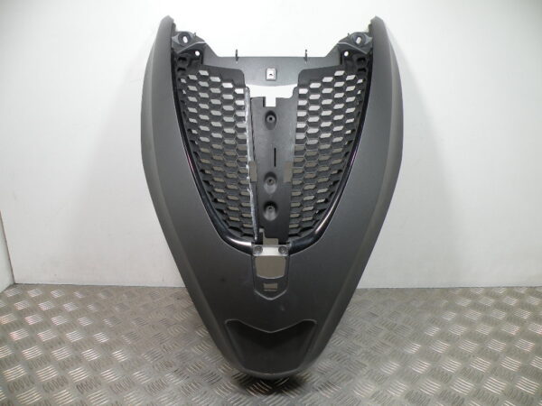 CARÉNGE AVEC GRILLE DE RADIATEUR PIAGGIO MP3 300 YOURBAN 4t -2018-