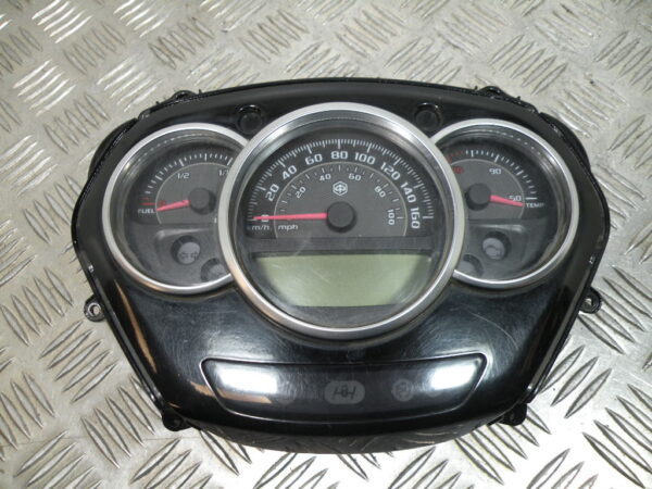 COMPTEUR (33 600 KM) PIAGGIO MP3 300 YOURBAN 4t -2018-