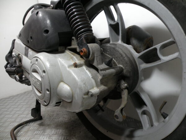 Moteur PIAGGIO SCARABEO 100 4t -2010- (M223M)(12 186 km)