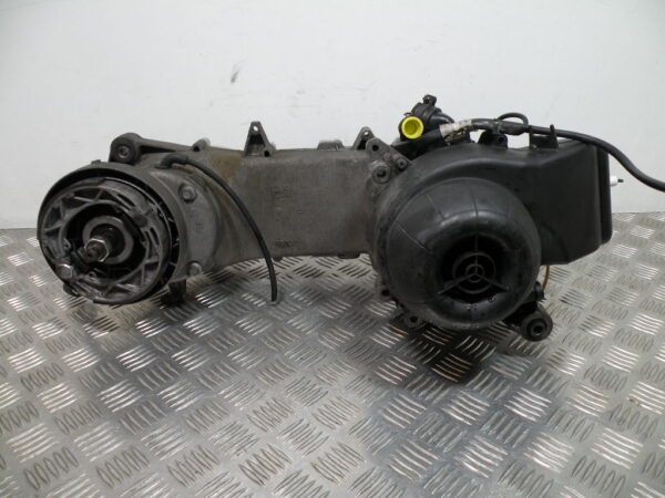 Moteur PIAGGIO LIBERTY 50 2t -2014- (C426M)(23 235 km)