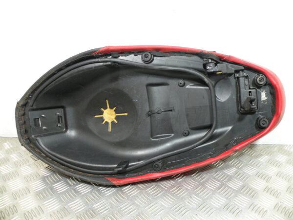 Selle APRILIA  SR 50 MOTARD 2t -2020-
