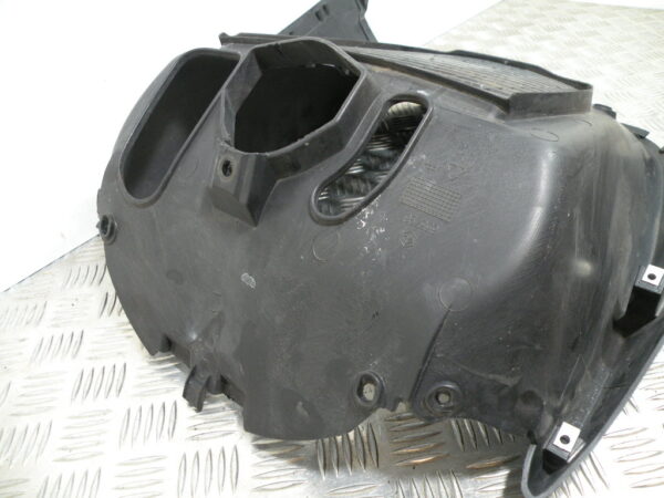 Grille de radiateur PIAGGIO X7 125 4t -2008-