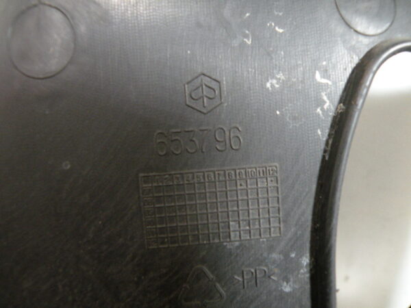 Grille de radiateur PIAGGIO X7 125 4t -2008-