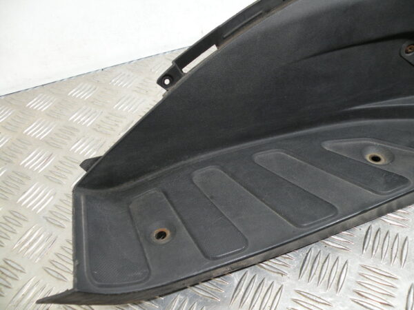 Marchepied gauche PIAGGIO X7 125 4t -2008-