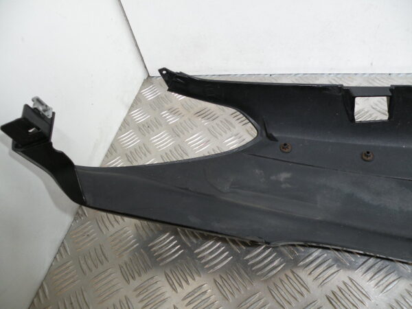 Coque arrière gauche PIAGGIO X7 125 4t -2008-