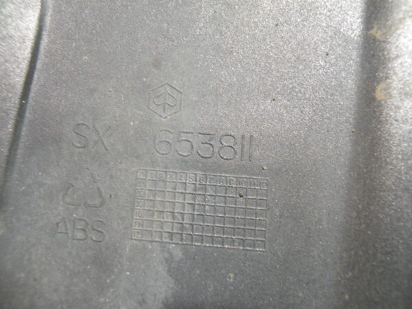 Coque arrière gauche PIAGGIO X7 125 4t -2008-