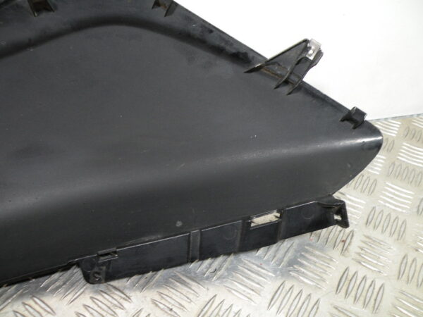 Coque arrière droit PIAGGIO X7 125 4t -2008-