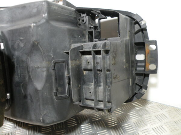 Coffre sous selle PIAGGIO X7 125 4t -2008-