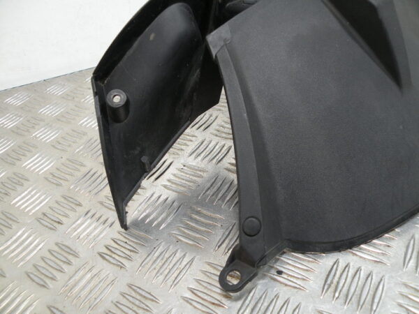 Support bulle / pare-brise PIAGGIO X7 125 4t -2008-