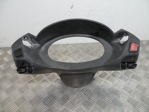 Entourage compteur PIAGGIO X7 125 4t -2008-