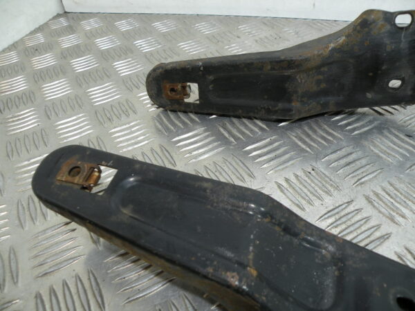 Support marchepied PIAGGIO X7 125 4t -2008-