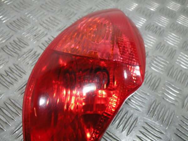 Feu arrière PIAGGIO X7 125 4t -2008-
