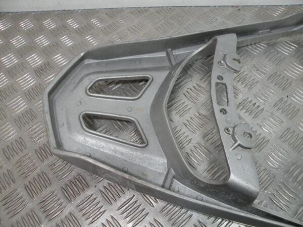 Support top case PEUGEOT SUM UP 125 4t -2009-