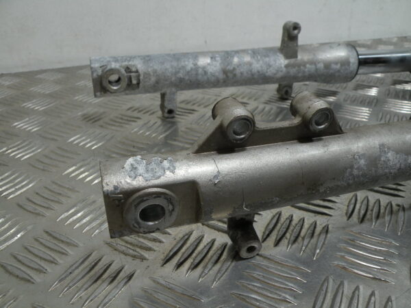 Fourche PEUGEOT SUM UP 125 4t -2009-