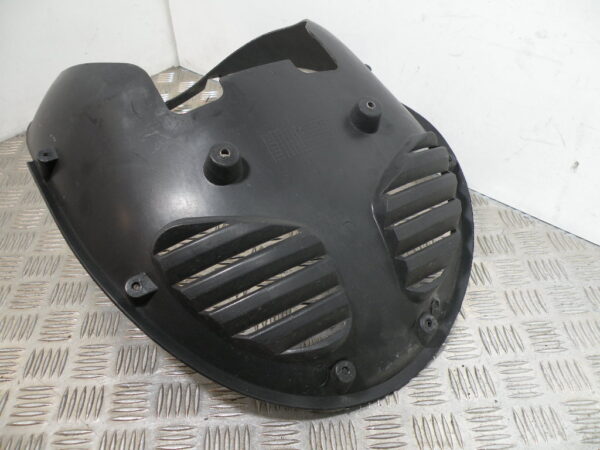 Passage de roue avant PEUGEOT SUM UP 125 4t -2009-