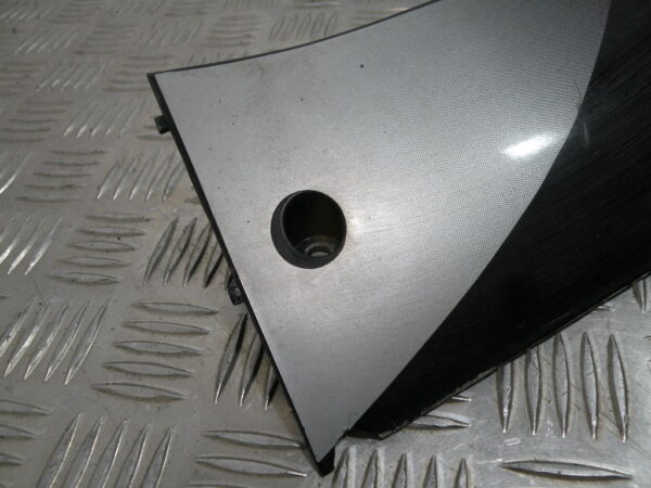 Sabot bas de caisse gauche PEUGEOT SUM UP 125 4t -2009-