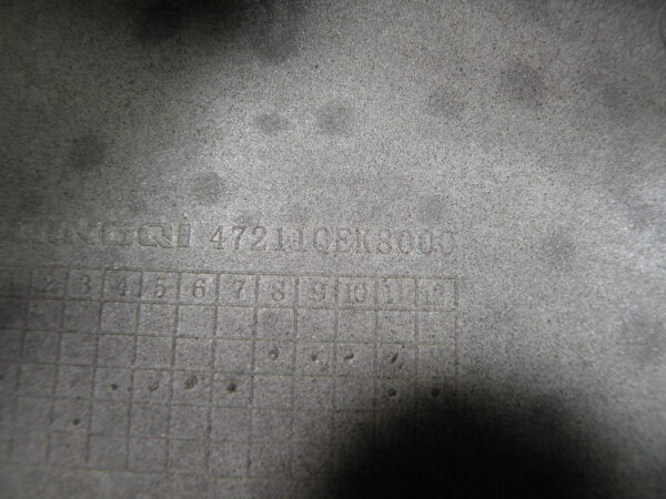 Coque arrière gauche PEUGEOT SUM UP 125 4t -2009-