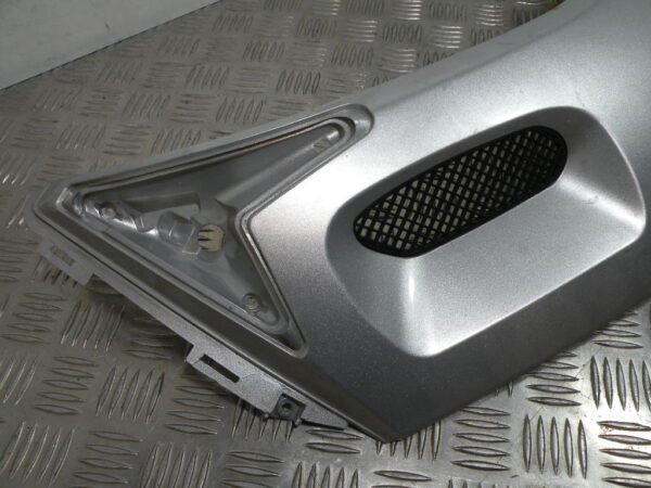 Carénage latéral avant droit PEUGEOT SUM UP 125 4t -2009-