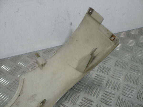 Carénage latéral avant droit PEUGEOT SUM UP 125 4t -2009-