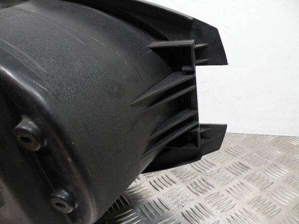 Coffre sous selle PEUGEOT SUM UP 125 4t -2009-