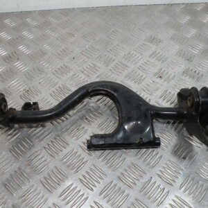 Support moteur PEUGEOT SUM UP 125 4t -2009-