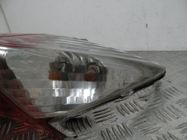 Feu arrière PEUGEOT SUM UP 125 4t -2009-