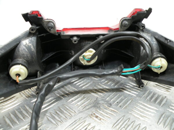 Feu arrière PEUGEOT SUM UP 125 4t -2009-