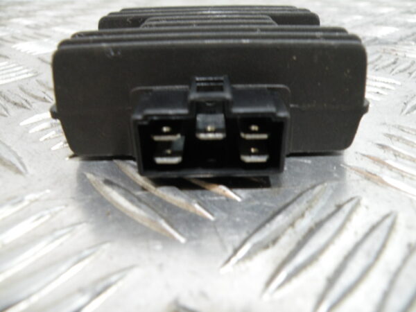 Régulateur de tension PEUGEOT SUM UP 125 4t -2009-