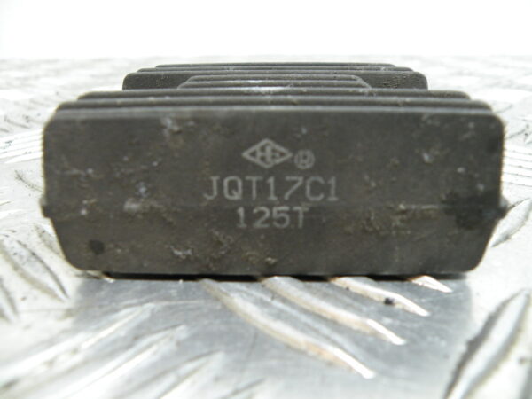 Régulateur de tension PEUGEOT SUM UP 125 4t -2009-