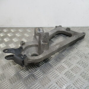 Bras oscillant PEUGEOT 400 GEOPOLIS – 2011 –