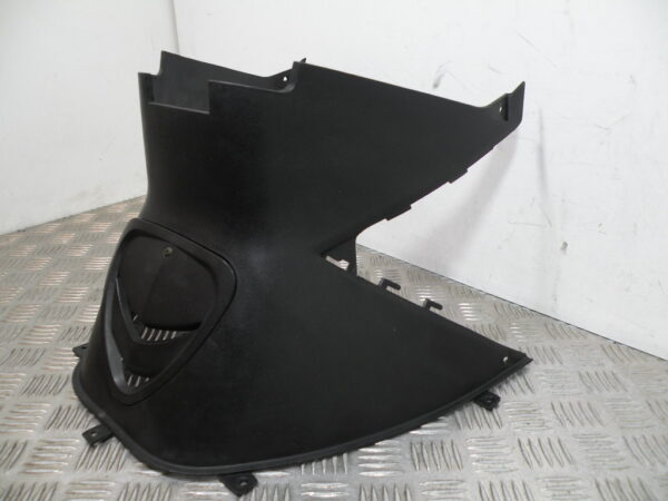 Cache sous selle PEUGEOT SUM UP 125 4t -2008-