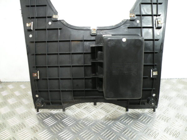 Marchepied PEUGEOT SUM UP 125 4t -2008-