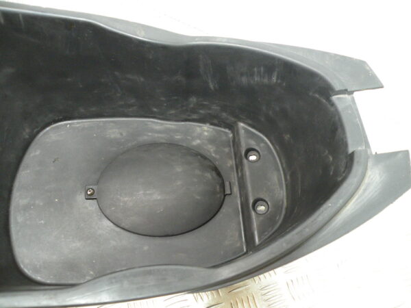 Coffre sous selle PEUGEOT SUM UP 125 4t -2008-