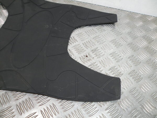 Tapis de marchepied PEUGEOT SUM UP 125 4t -2008-